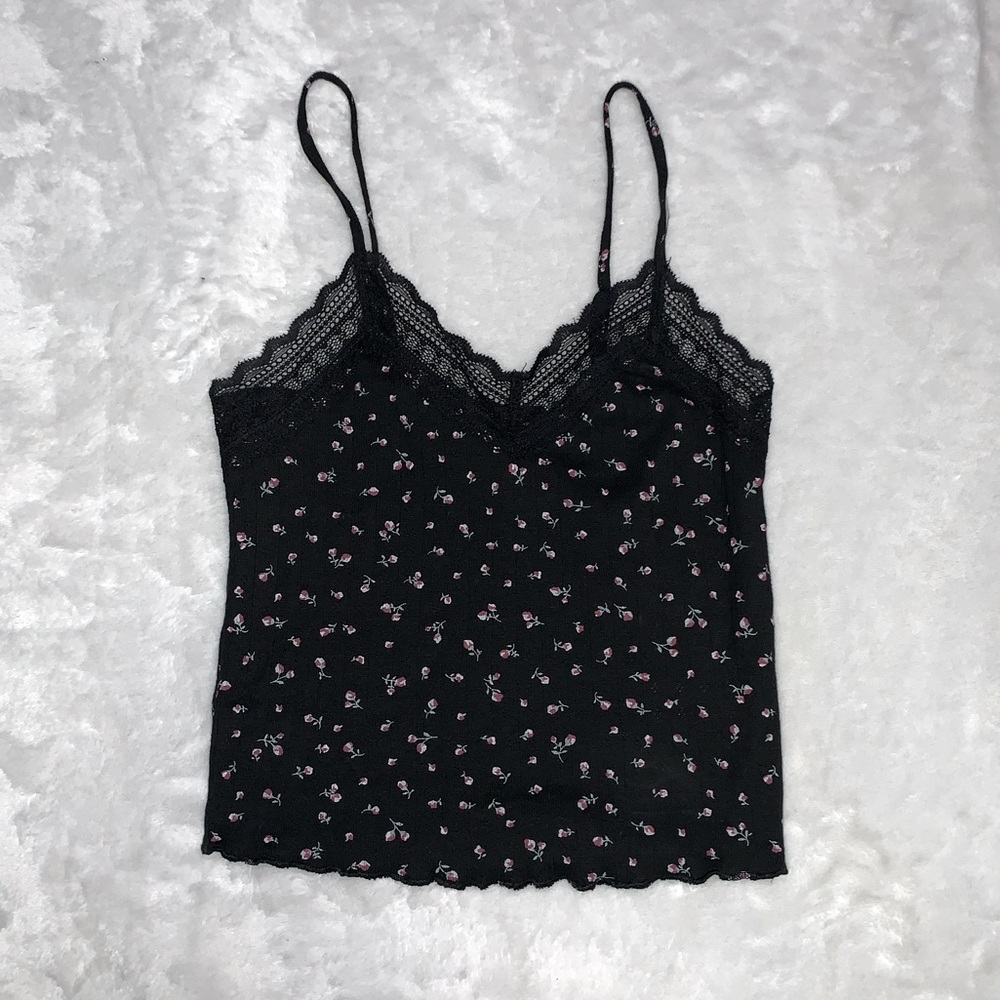 Floral black tank top 💐